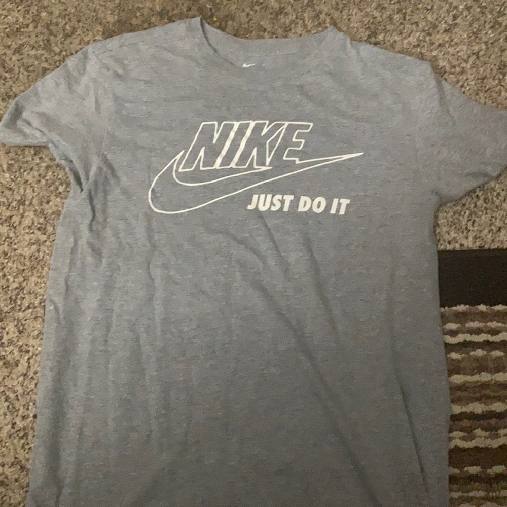 Nike shirt